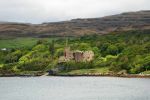 Blick vom Haus auf Dunvegan Castle